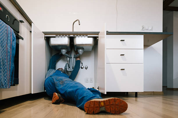 Professional Plumbing technician working in Akron, IN